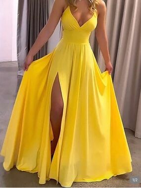 Yellow V-Neck Spaghetti Strap Dress